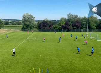 U19 absolviert beim FC Affing ein fünftägiges Trainingslager.