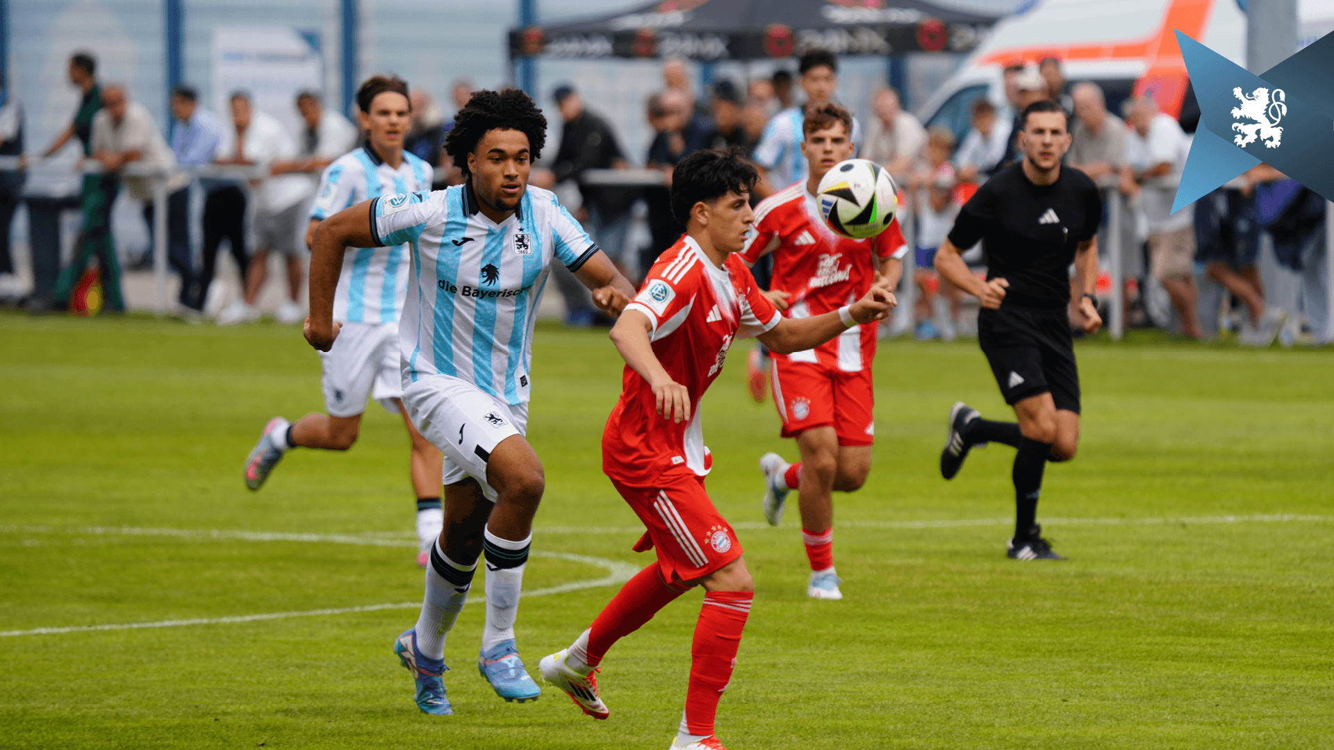 Abbruch: Gewitter und Starkregen behalten beim U19-Derby die Oberhand.
