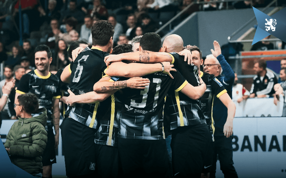 Löwen reisen als Titelverteidiger zum Bananenflanker Budenzauber.