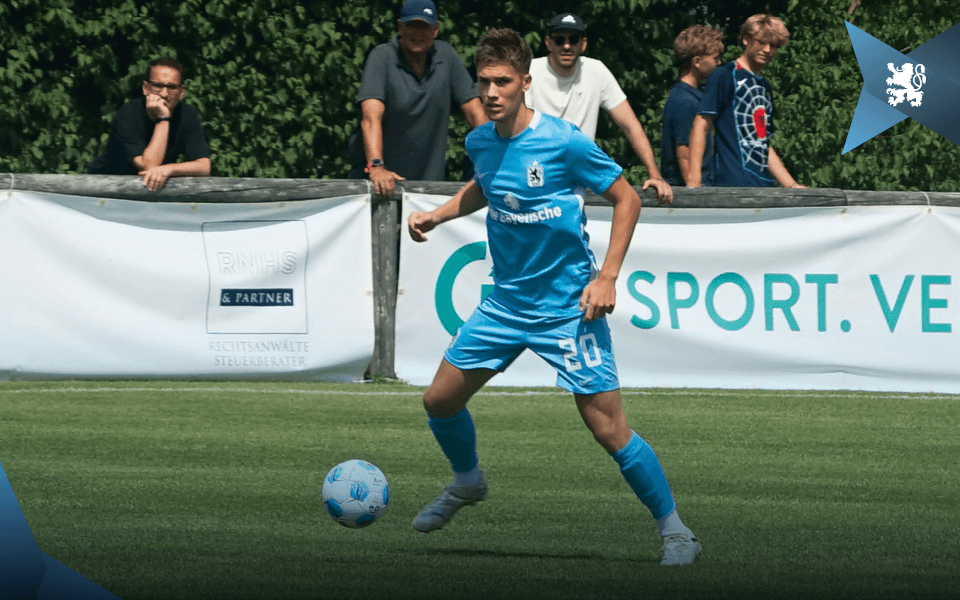 U21 erwartet am Freitagabend Meister SV Erlbach auf dem Trainingsgelände.