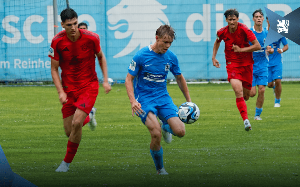 Enge Kiste: U19 bei der 2:3-Niederlage im Derby im Abschlusspech.