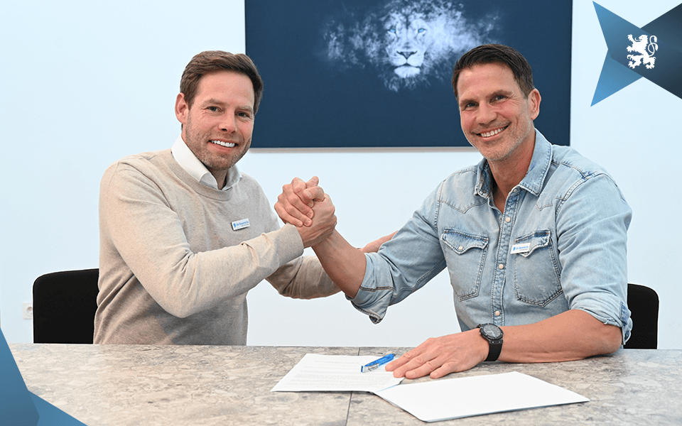 Vertragsverlängerung. Patrick Glöckner bleibt den Löwen erhalten.