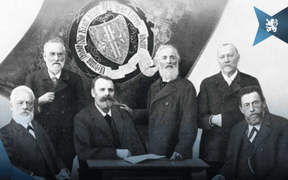 Gratulation: 1860 feiert 165. Geburtstag.