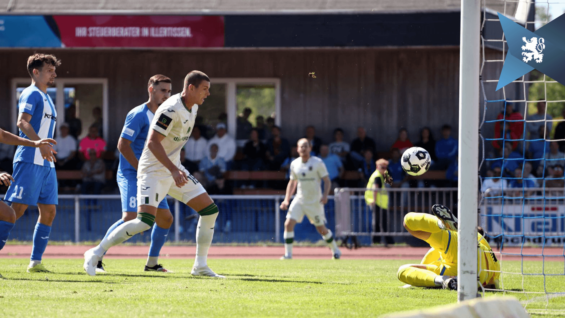 In der 18. Minute traf Max Reinthaler im Anschluss an eine Ecke zur 1:0-Führung für die Löwen.