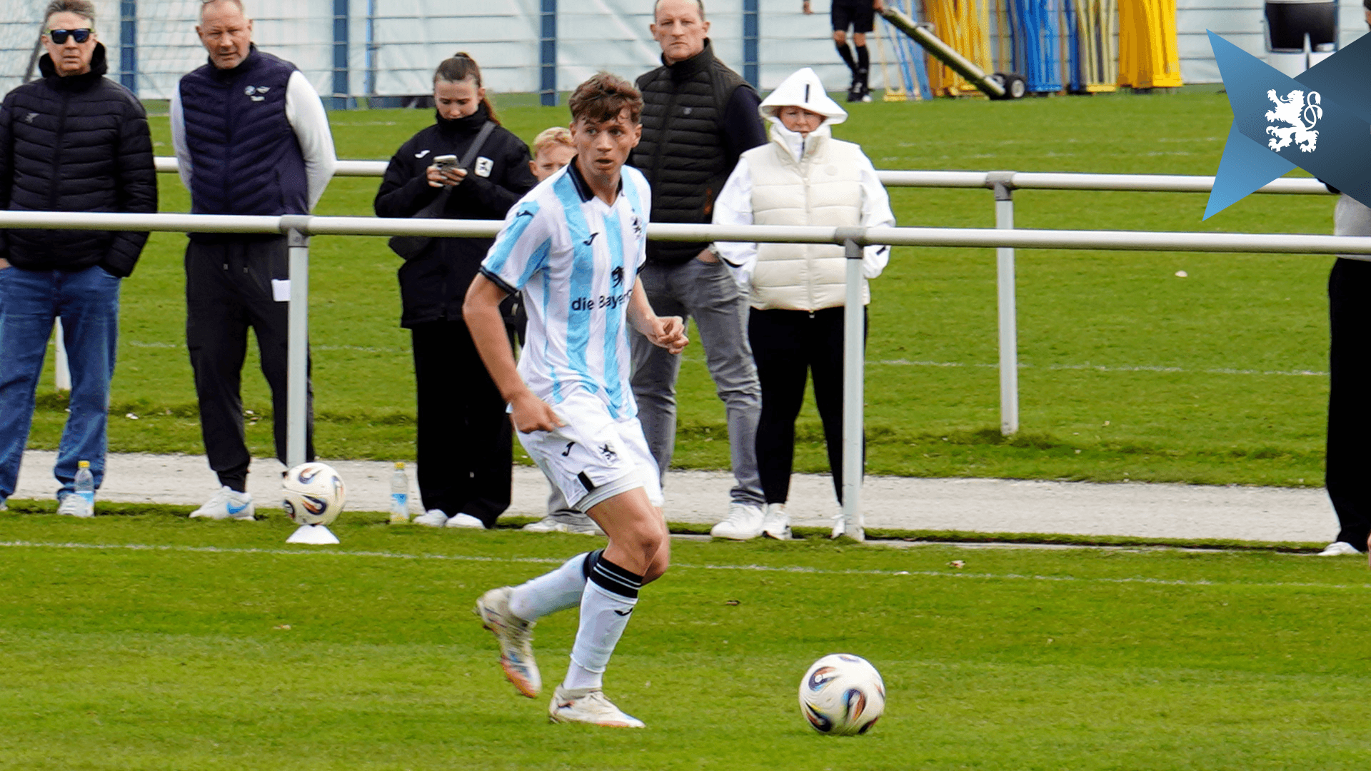 Linksverteidiger Finn Fuchs, der zuletzt krankheitsbedingt fehlte, wird im Spitzenspiel gegen Deisenhofen wieder dabei sein.