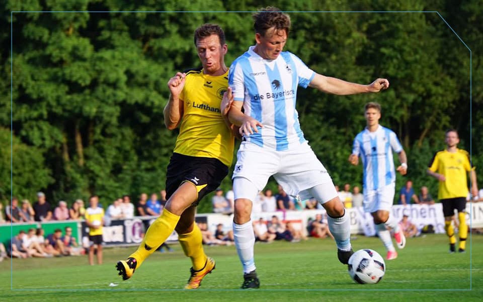 Löwen gewinnen 4:0 in Freising - Doppelpack von Bachschmid.